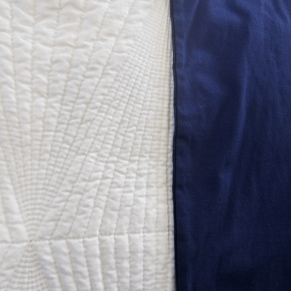 Boss V-Neck Short Sleeve Tee in Navy - Picture 13 of 16